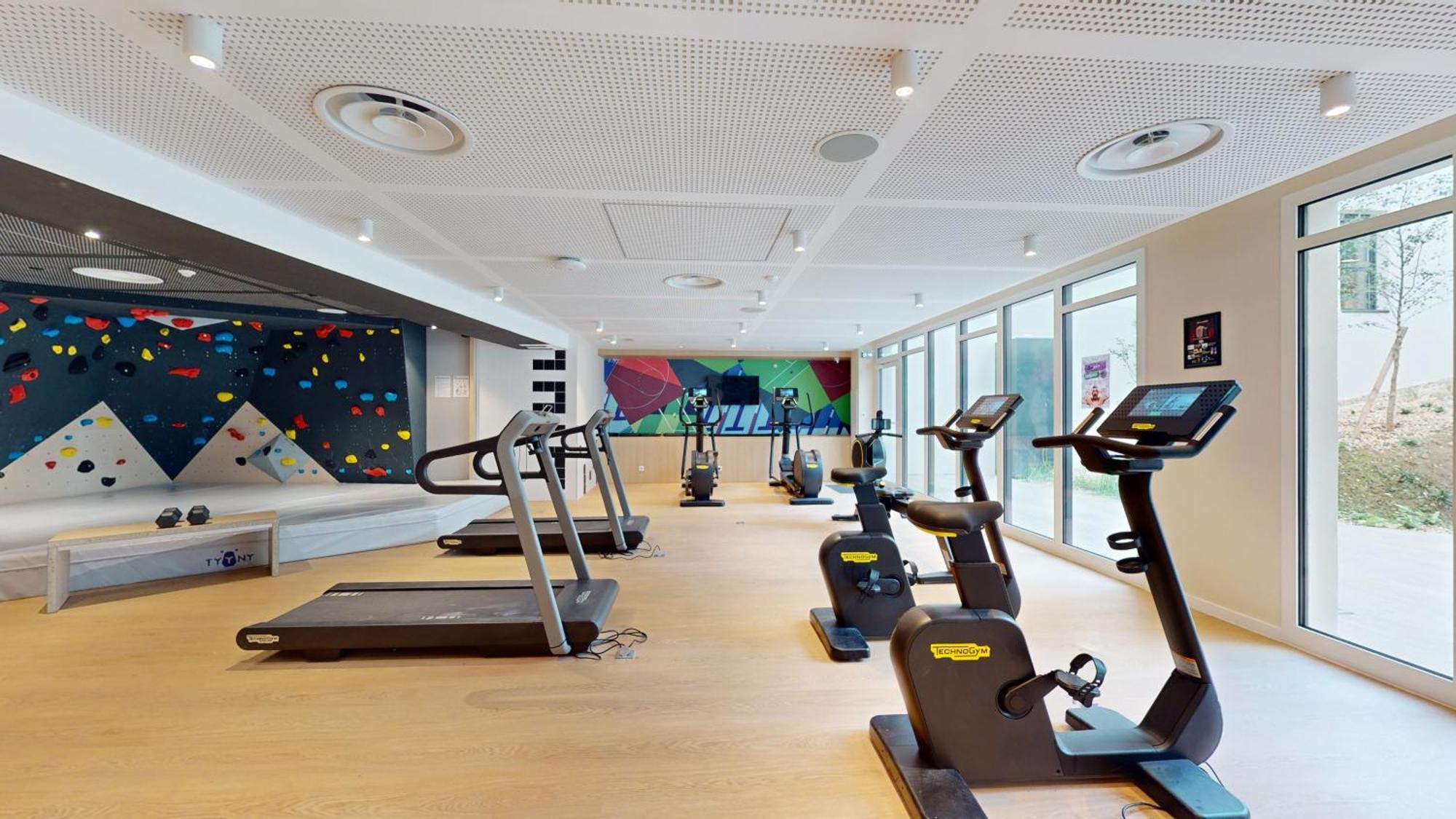 Studio 8 Fontainebleau Luaran gambar