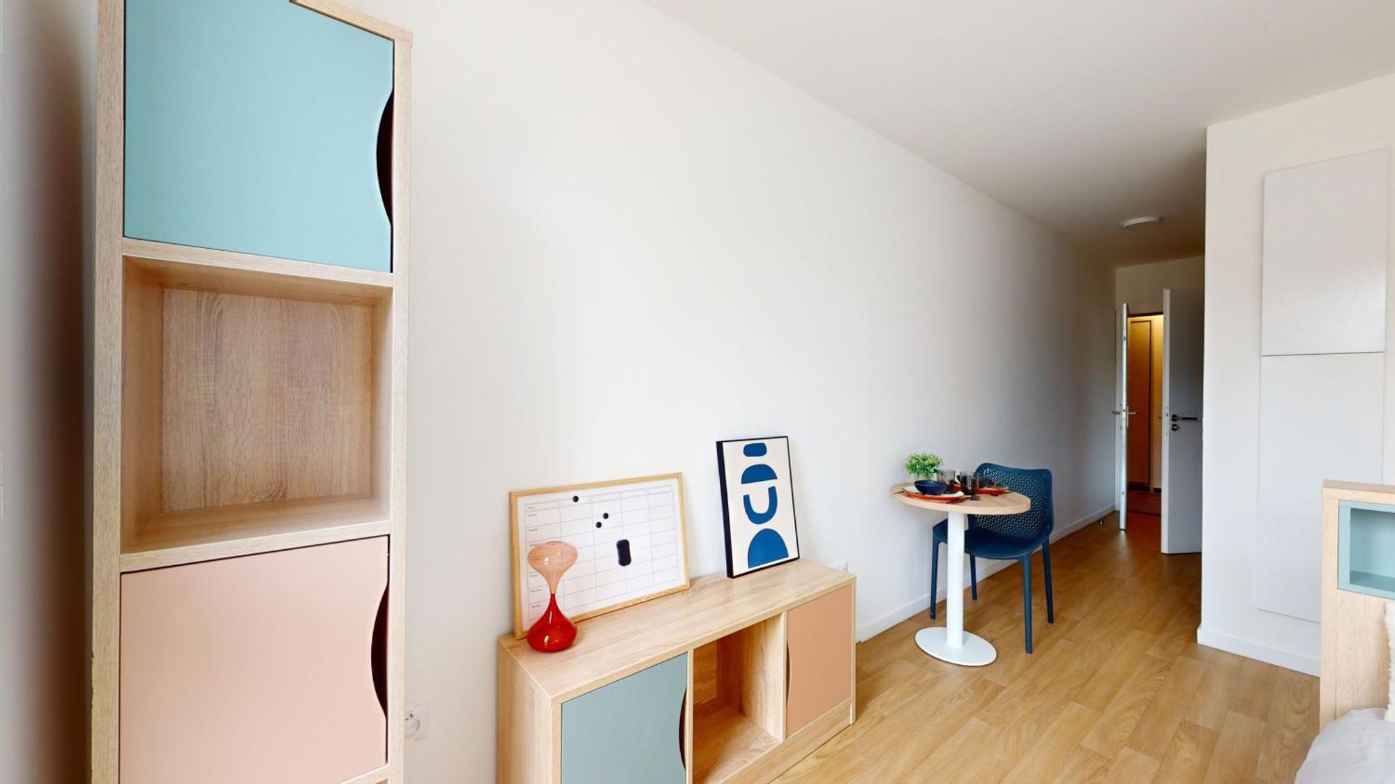 Studio 8 Fontainebleau Luaran gambar