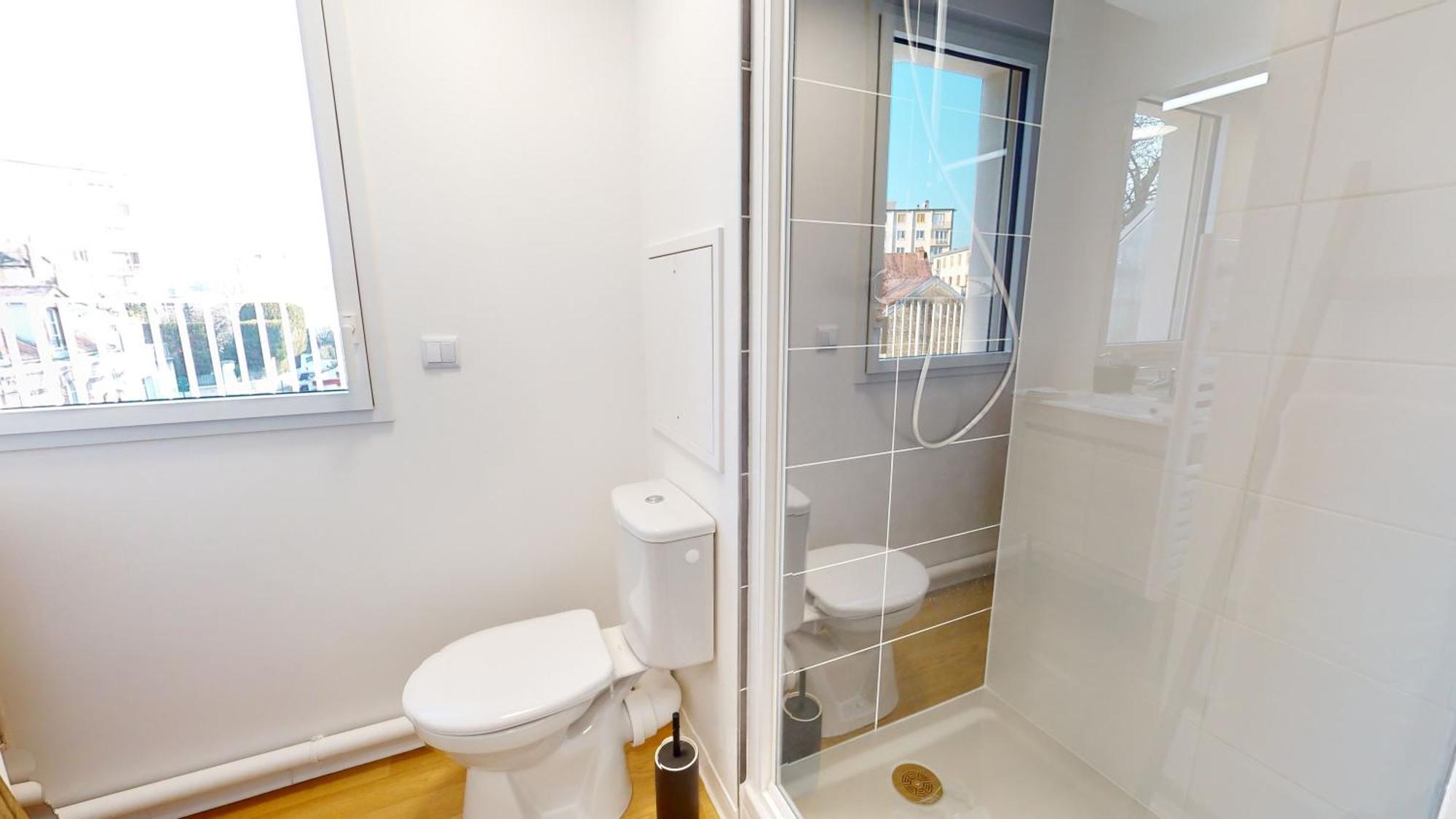 Studio 8 Fontainebleau Luaran gambar
